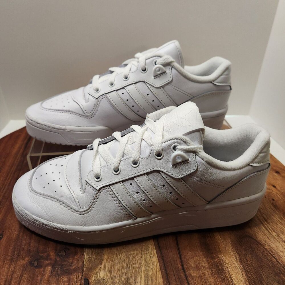 Adidas Rivalry Low Sneakers Women’s 8 White Classic Style